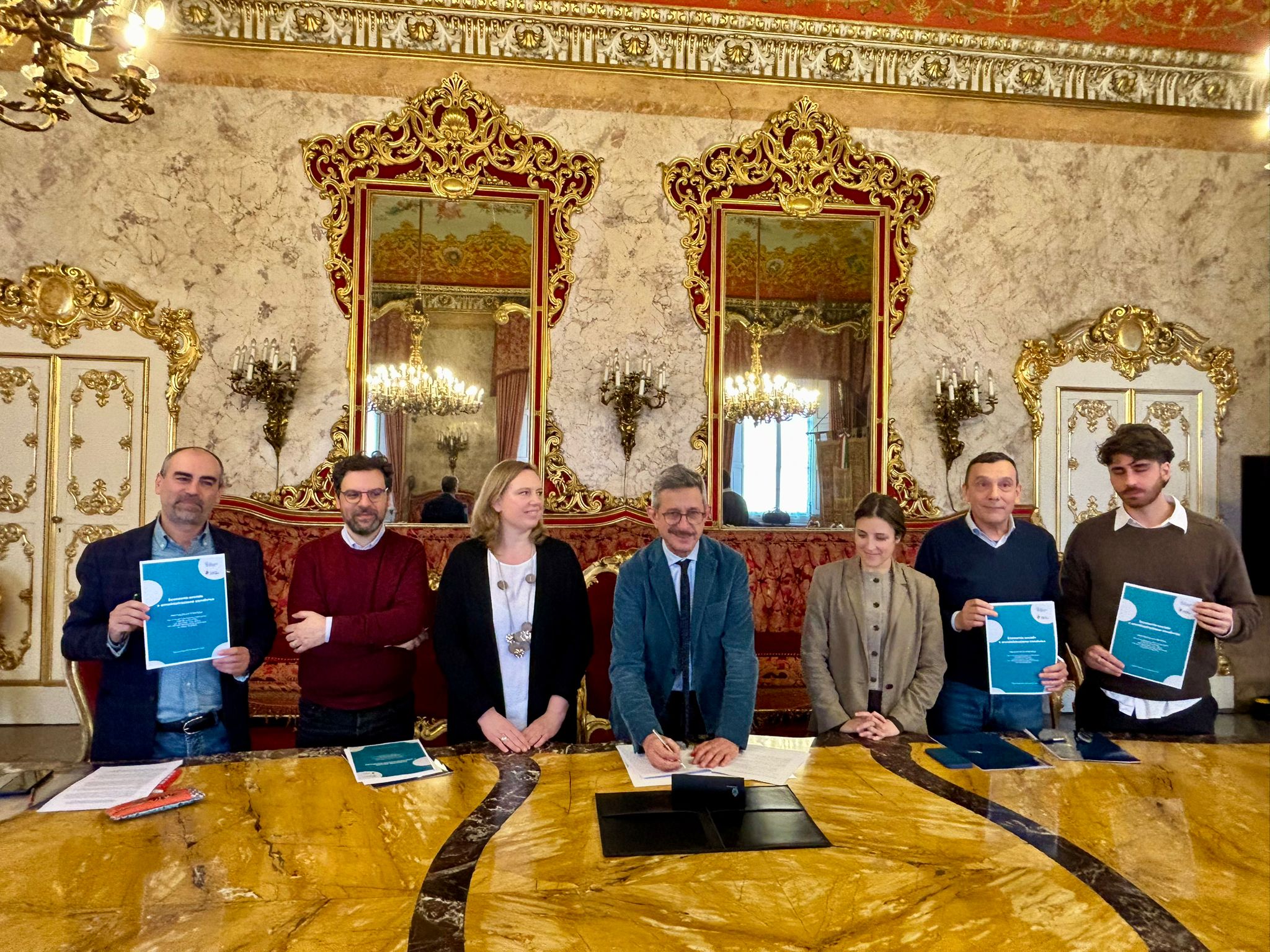 Sottoscritto il Protocollo d'intesa tra Città metropolitana, Comune di Bologna e Cgil-Cisl-Uil di Bologna e Imola, sull'Economia sociale e l'Amministrazione condivisa