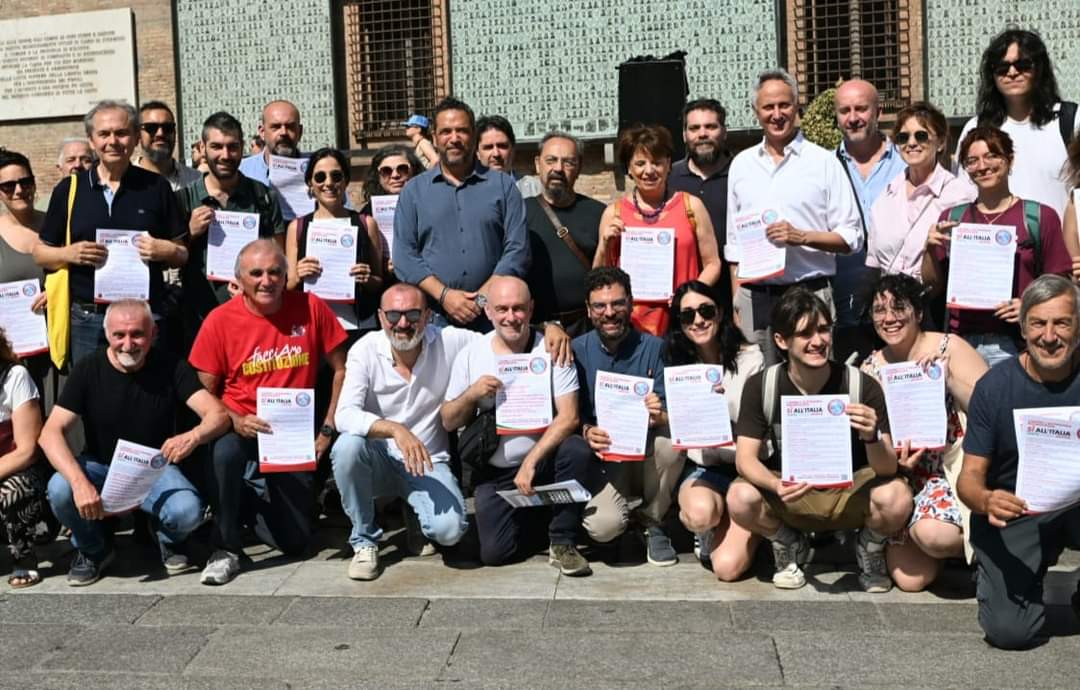 Presentati i numeri sulla raccolta firme contro l'autonomia differenziata in Emilia-Romagna 